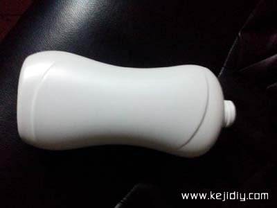 洗发水瓶/沐浴液瓶手工制作手机充电架- www.kejidiy.com