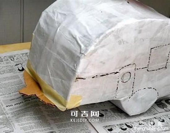 废纸箱做露营车玩具的方法 -  www.kejidiy.com
